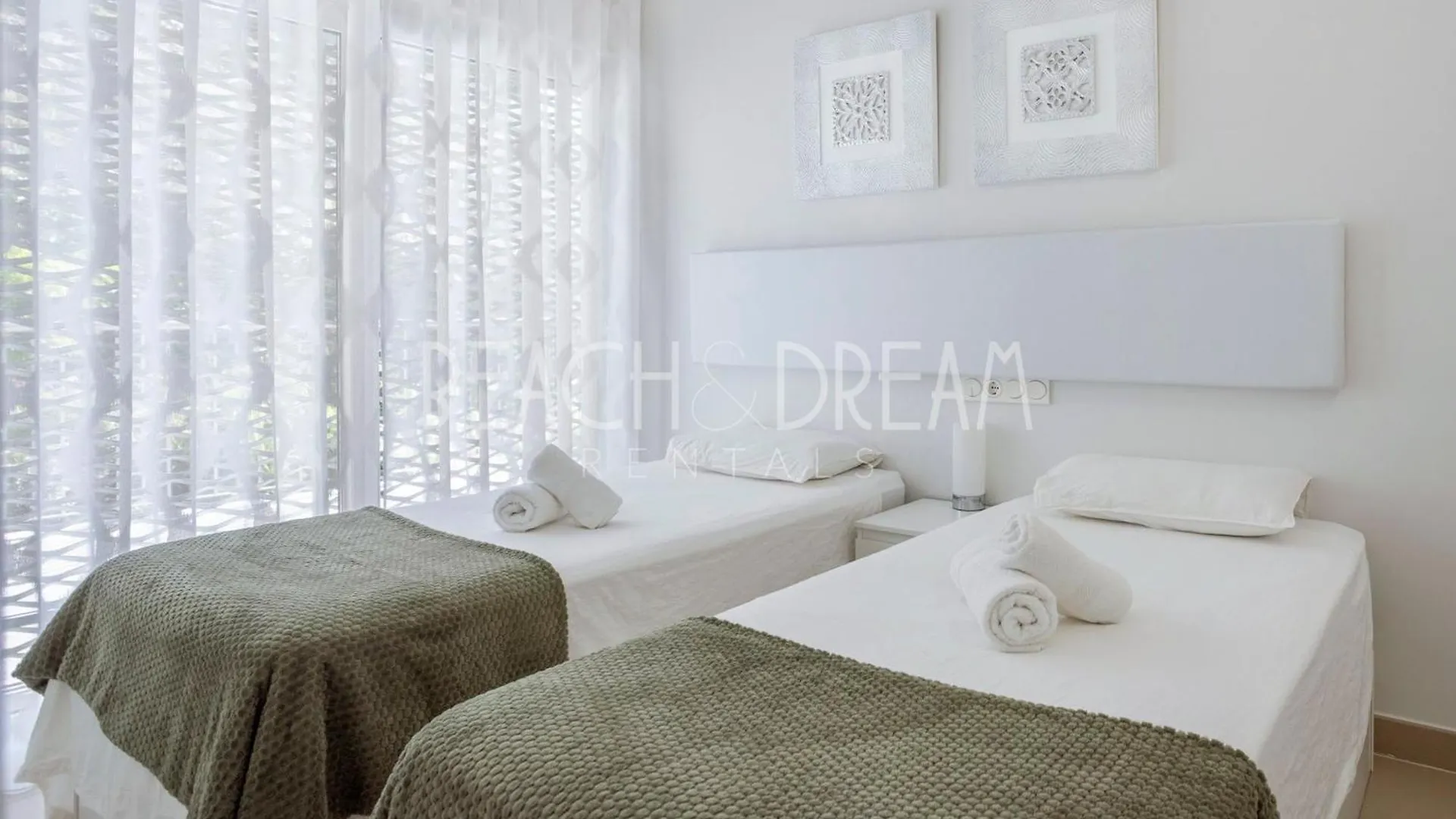 Relax In Reserva Del Higueron - Crystalline Benalmadena 0*,  Spain